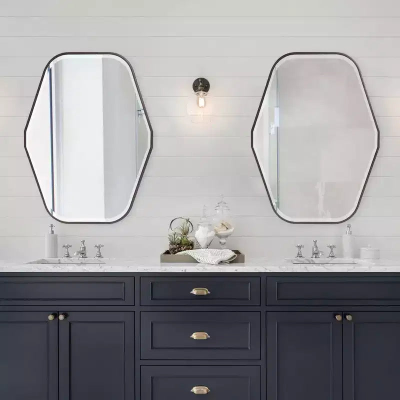 Miroir mural octogonal 39"x29" avec cadre en bois teinté espresso : Style moderne, Aucun assemblage requis, Fixation murale