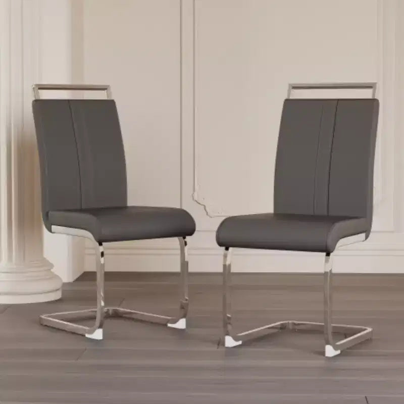 Chaises de salle à manger modernes à dossier haut avec pieds métalliques en forme de C