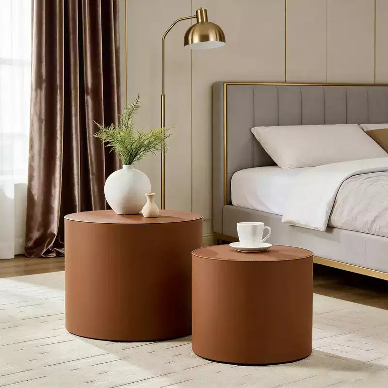 Table d'appoint Ediva en cuir et bois avec selle moderne