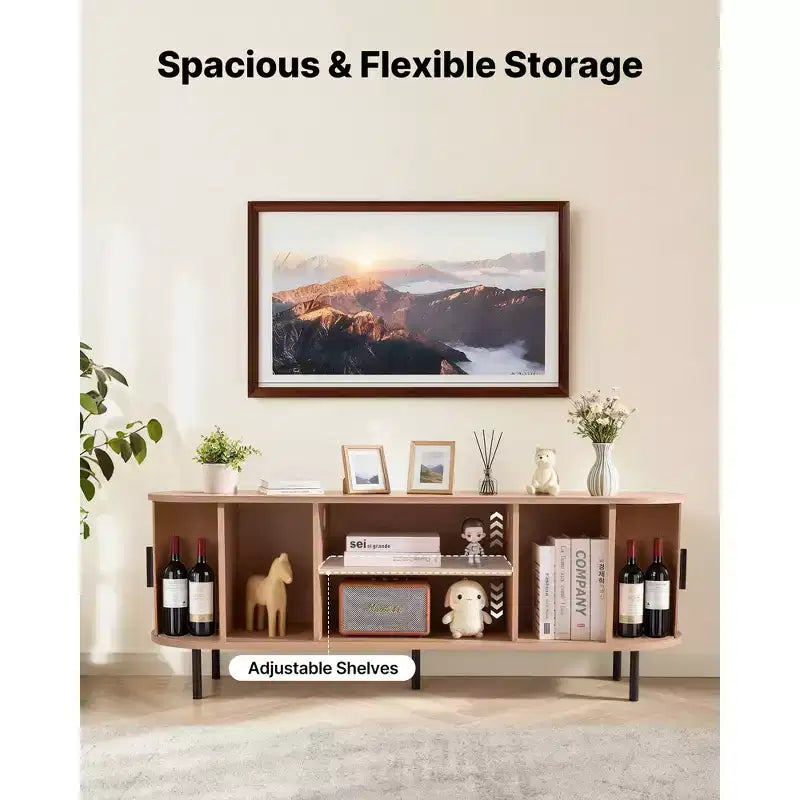 Meuble TV, Meuble de divertissement Boho pour téléviseurs jusqu'à 58 pouces, Charge de 159 kg, Étagères de rangement réglables et porte coulissante, Couleur bois