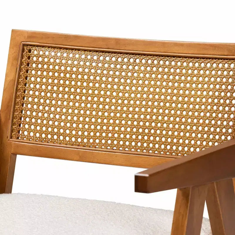 Fauteuil Jetsam en tissu bouclette et bois crème/noyer : Meuble d'appoint rembourré