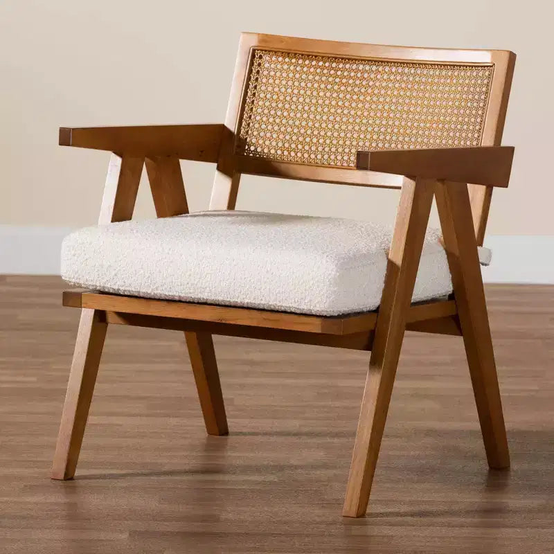 Fauteuil Jetsam en tissu bouclette et bois crème/noyer : Meuble d'appoint rembourré