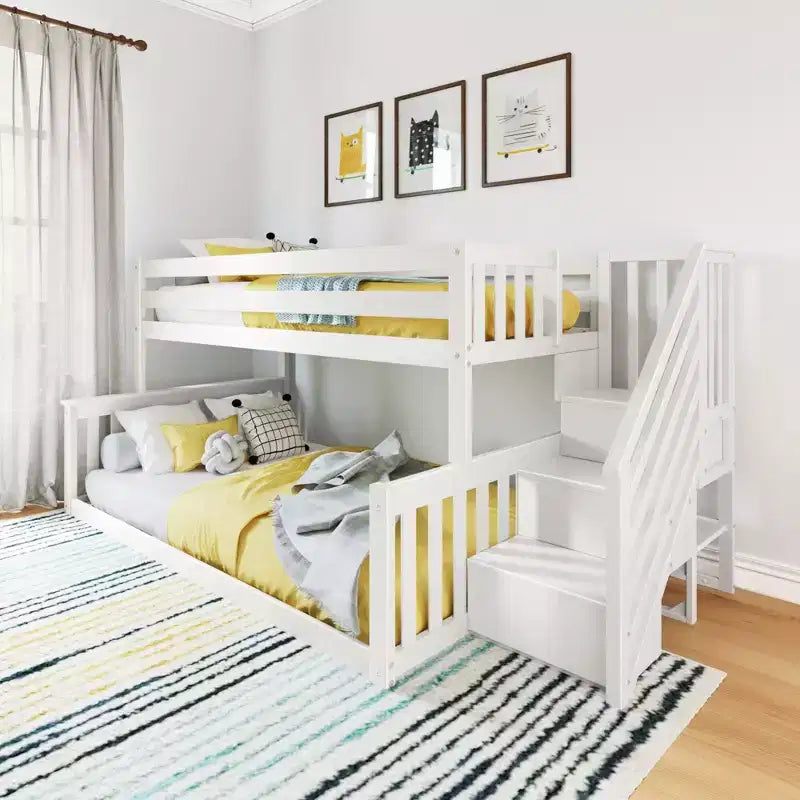 Lit superposé bas en bois jumeau sur toute la longueur pour enfants avec escalier